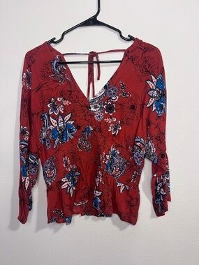 Gypsies & Moondust Red Floral V-Neck Peasant Blouse
